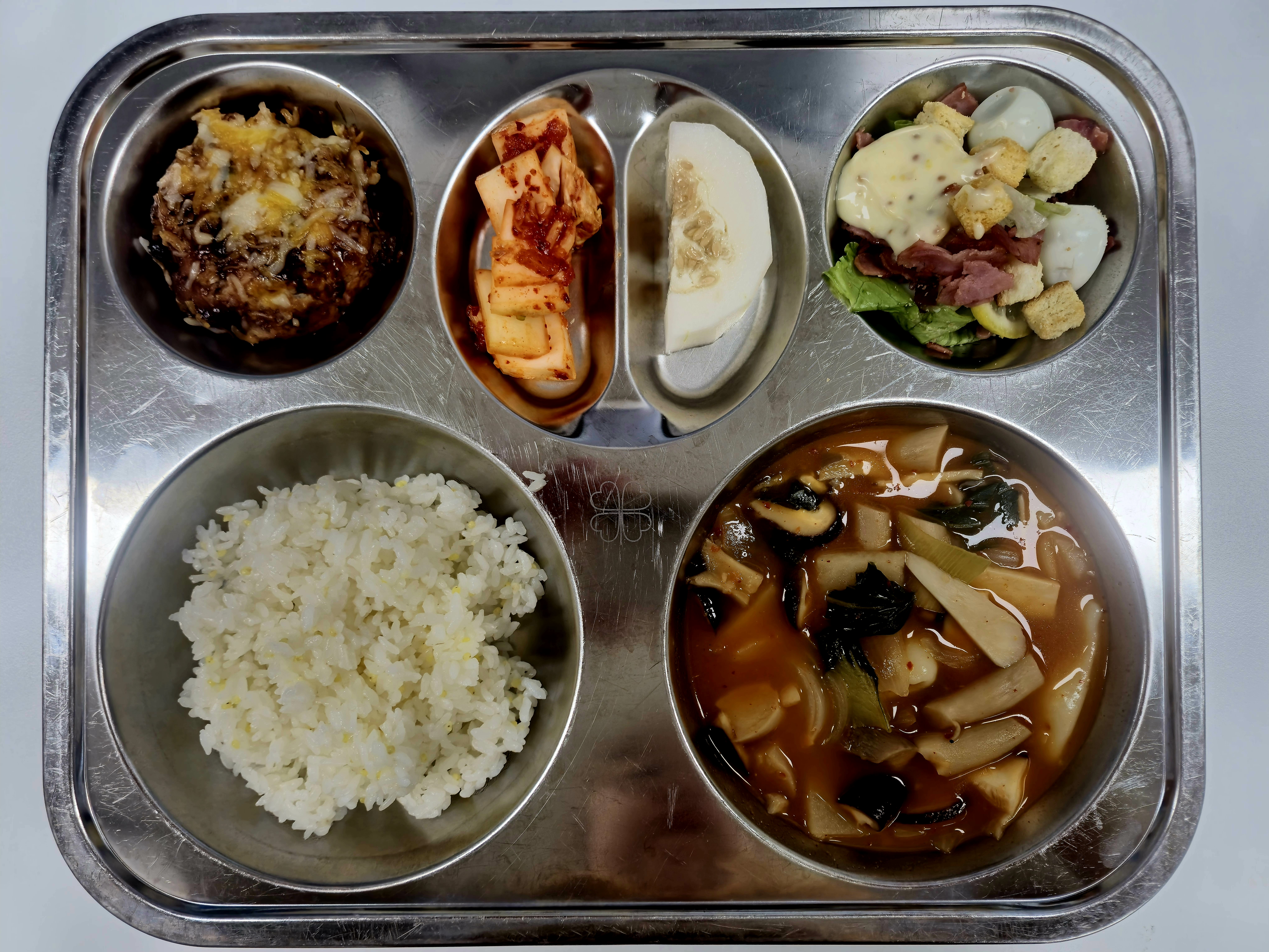 4월 24일 중식 사진 사진