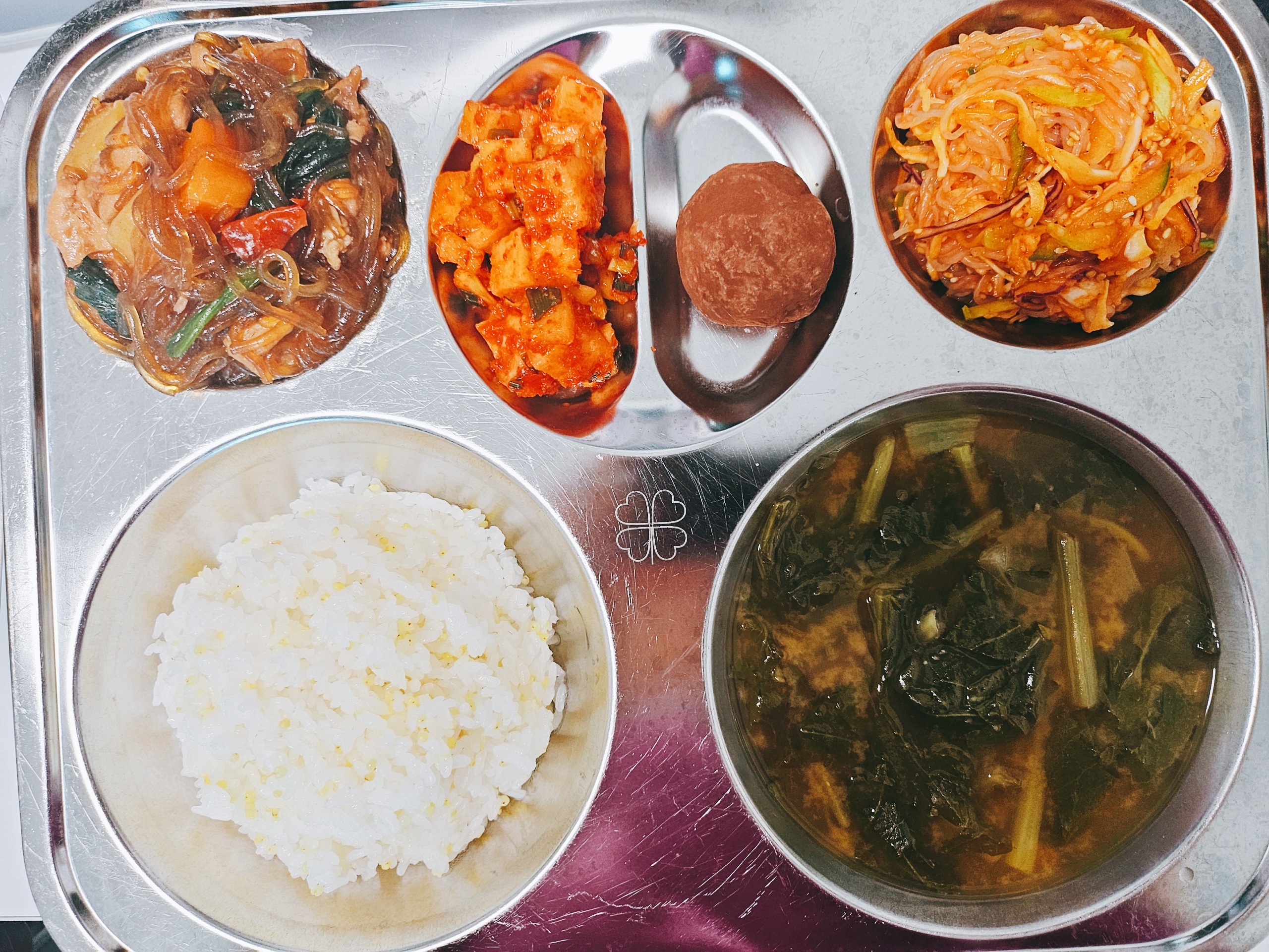 4월 24일 급식사진 사진